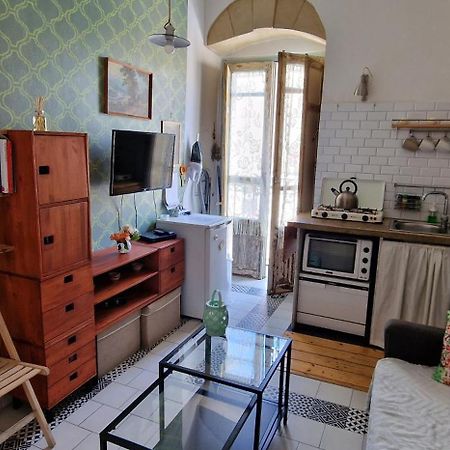 Casa Alice Apartment Палермо Екстериор снимка