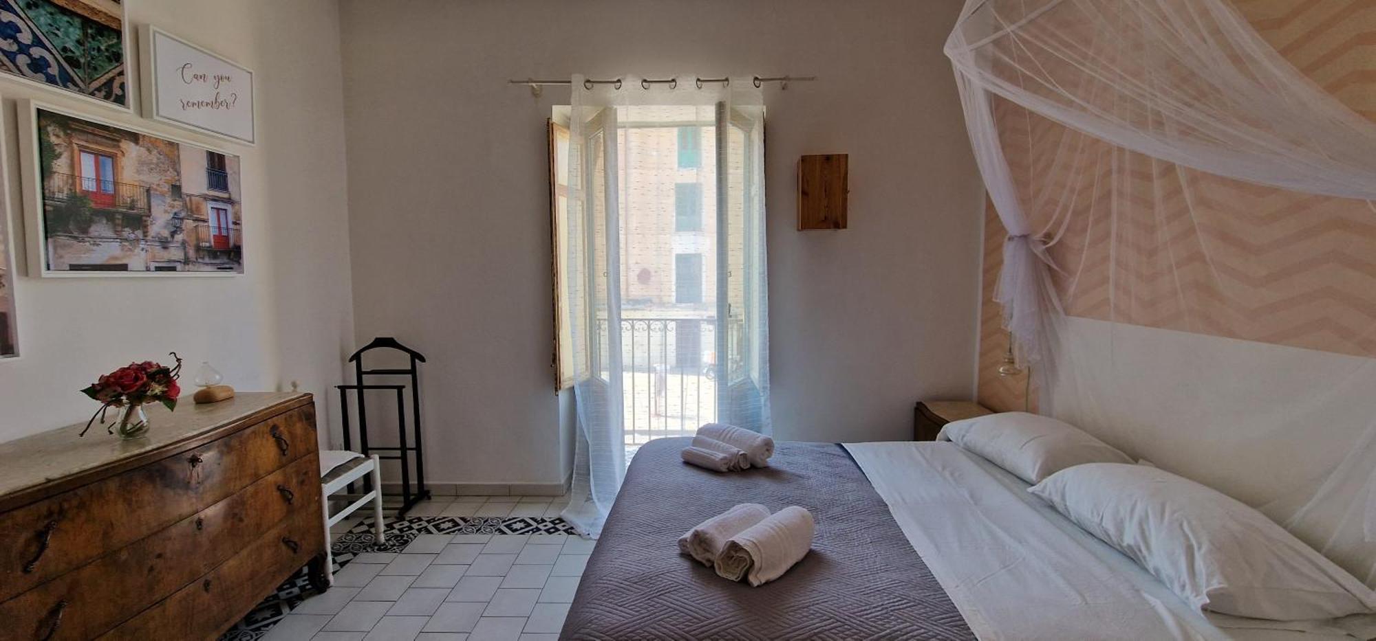 Casa Alice Apartment Палермо Екстериор снимка